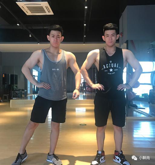 从瘦弱豆芽菜逆袭成肌肉男神,是如何做到的?