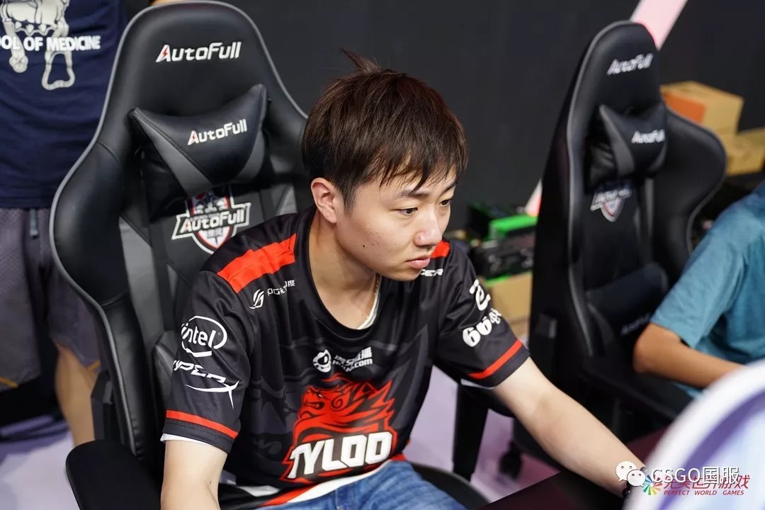 tyloo六人同台嗨翻天,玩家,coser,小姐姐齐开箱!