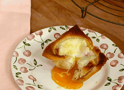 croque-madame muffin
