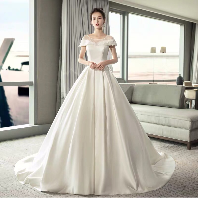 小姐姐的婚纱