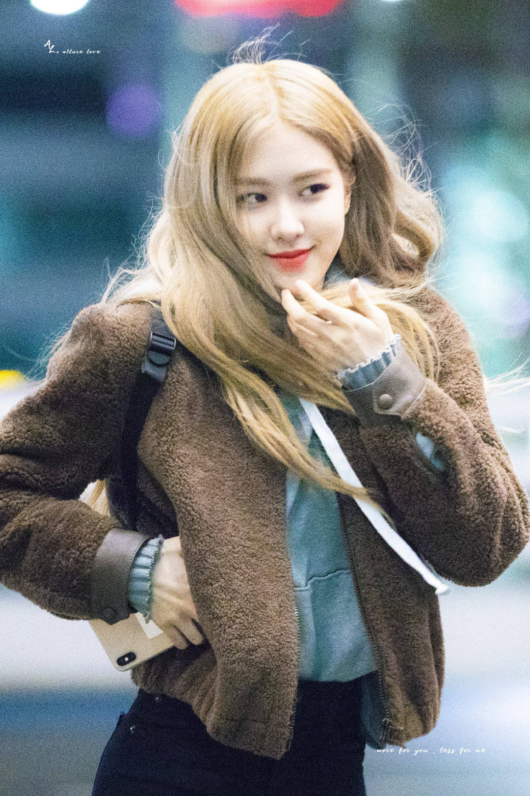 【black pink朴彩英】考古科切拉野玫瑰的美感建立
