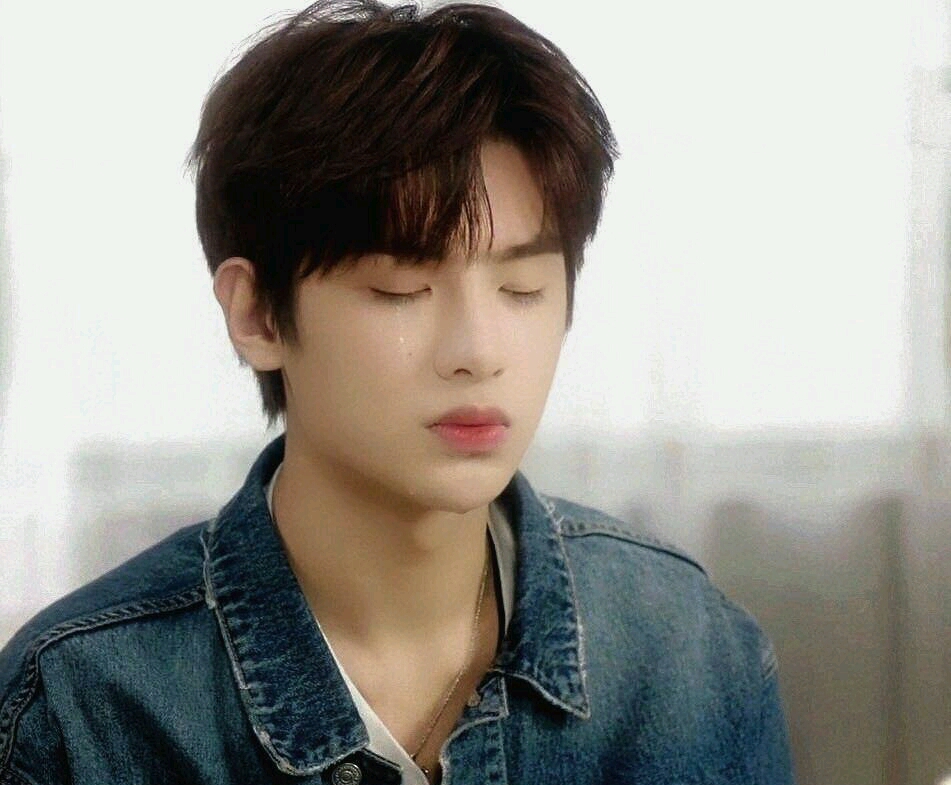 如果可以活着,我一定好好爱你(黄明昊×你)【光芜】(18)