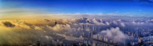 云海中的广州塔