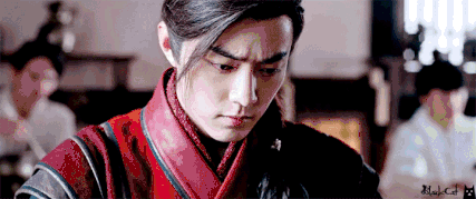 解读肖战饰演的八大角色:北堂墨染出尘绝世,魏无羡恣意洒脱!