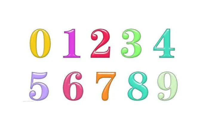 识了回文对,谐音联,改字联,添字联,而最为人津津乐道的却是数字联。数字联,顾名思义就是将数字融入对联