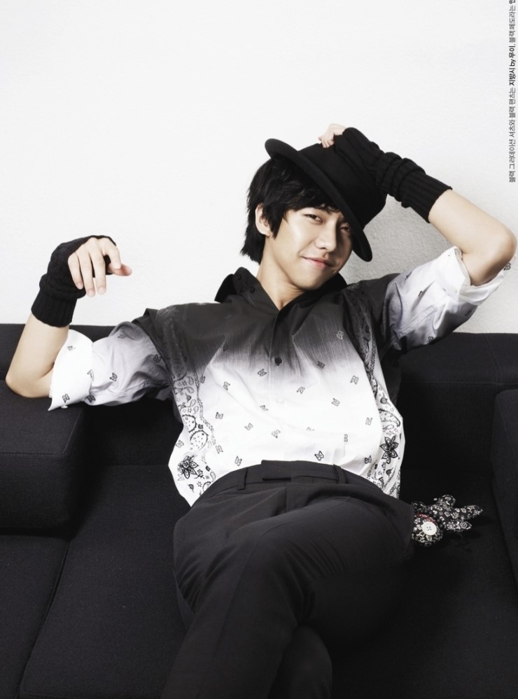【李升基】【杂志】2009年10月 【high cut】 {封面}