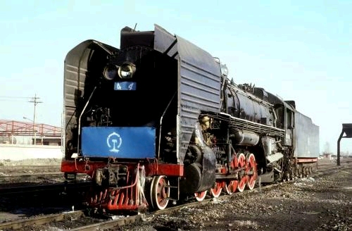 机车2:前进型蒸汽机车