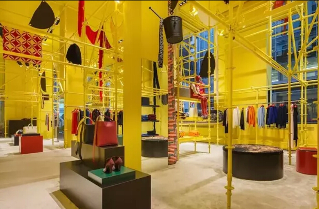 点击查看源网页 图为calvin klein全新门店形象