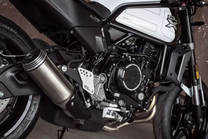 春风摩托车是哪个厂生产的 896ce6c8a098e47cb8af189ea1cf24547f9139eb.jpg