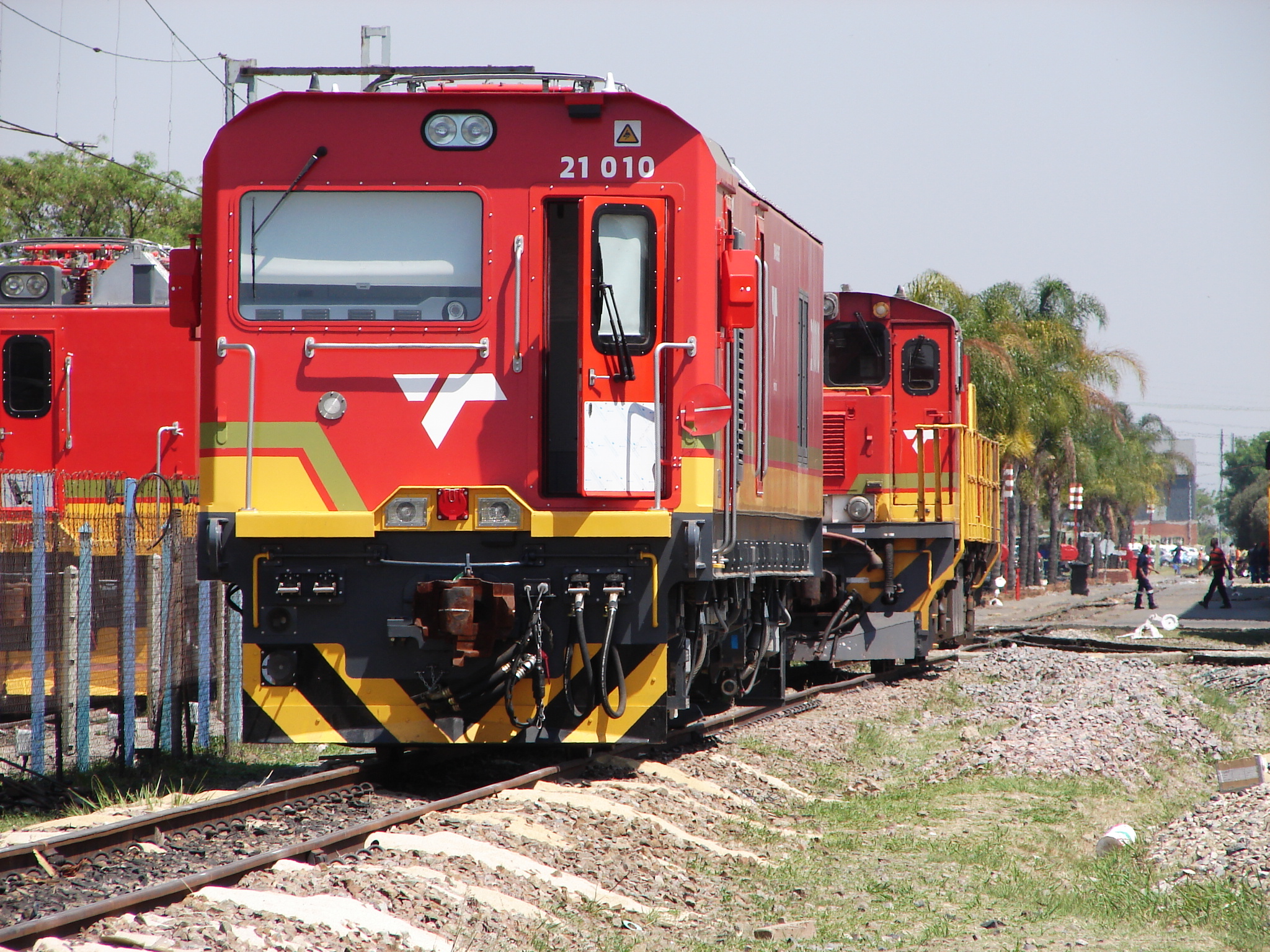 【科普】南非货运铁路的"中国娃娃"——20e型,21e型和22e型电力机车