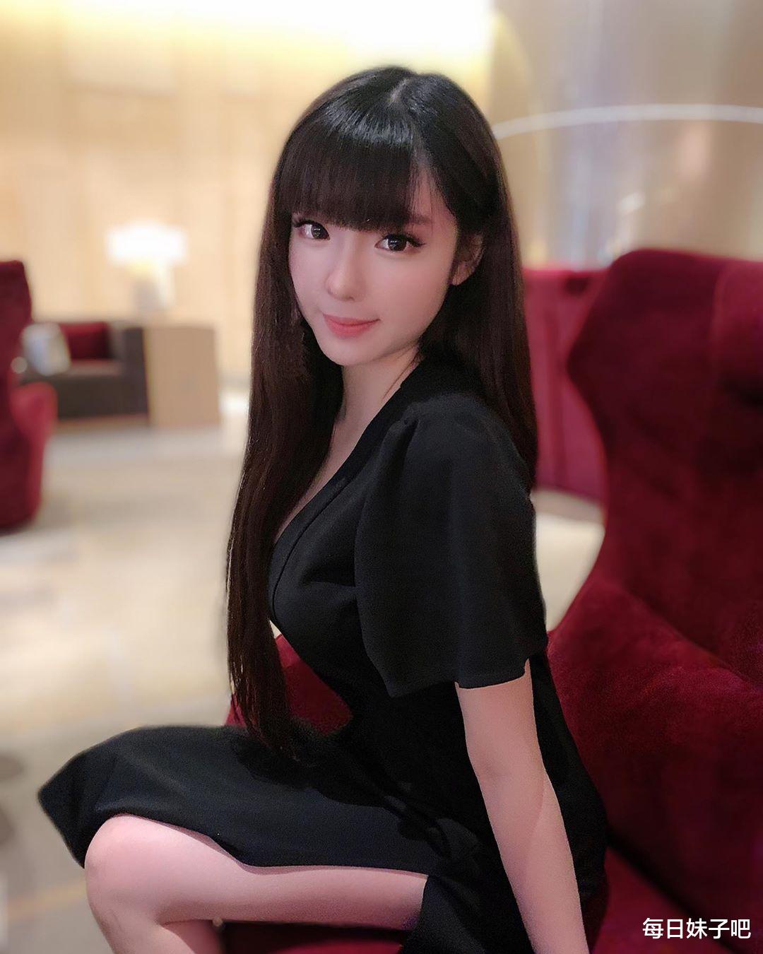 每日正妹吧马来西亚正妹香儿身材超好的甜美可爱小美女一枚