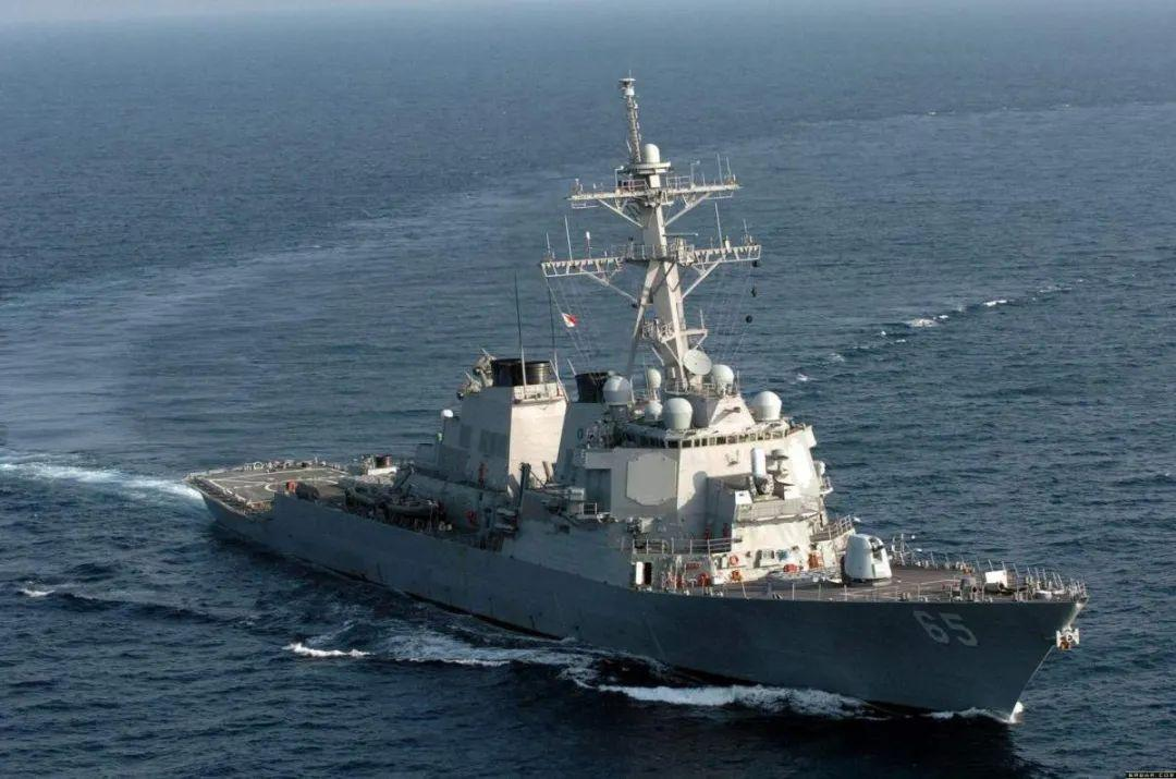 美海军公布新一代驱逐舰研制计划,排水量要赶超055大驱?