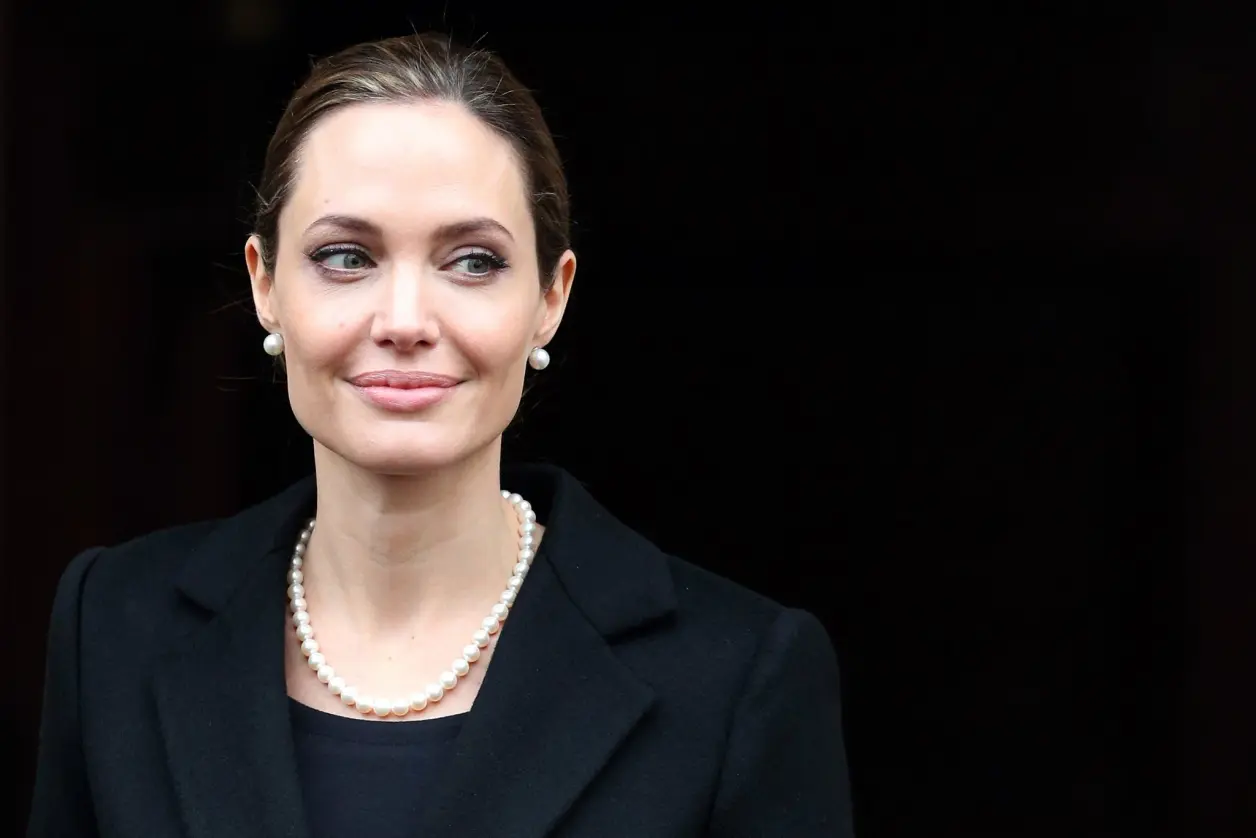 Angelina Jolie: A Journey Through Hollywood Glamour and Compassion