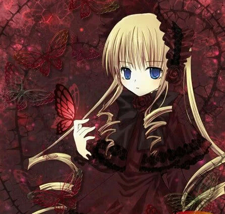 真红《蔷薇少女》她高贵强势,经常用冷静沉着的态度对待一切.
