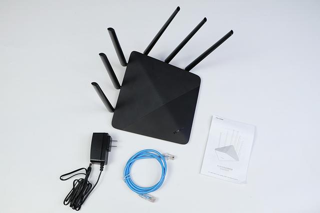 器WS5200四核版对比TP-Link TL-WDR7660千