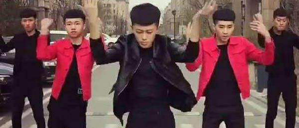 社会摇简史:生活太苦,不如跳舞
