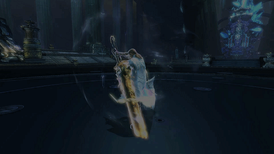 ②剑灵斗士双手握剑,重刃出击gif动图