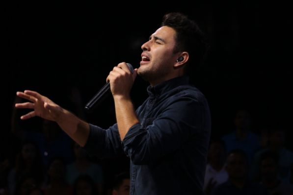 如何把唱歌呼吸训练应用于实践