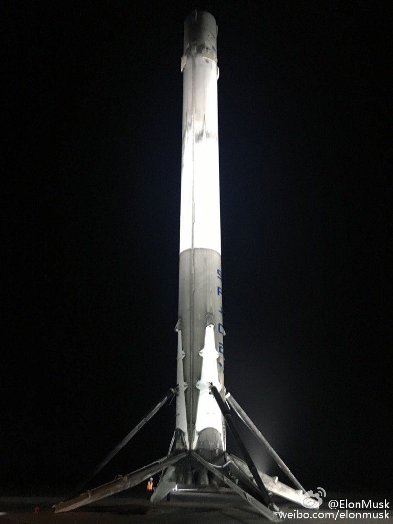 spacex的重型猎鹰火箭到底是真牛逼还是伊隆马斯克的一场局?