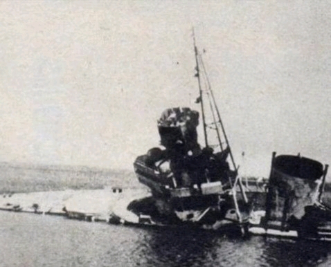 与1937年被日舰载机炸沉于江阴的宁海号