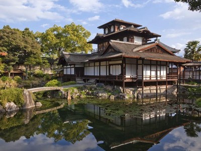 其中最为出名的当数"金阁寺","法然院","龙安寺"等等.