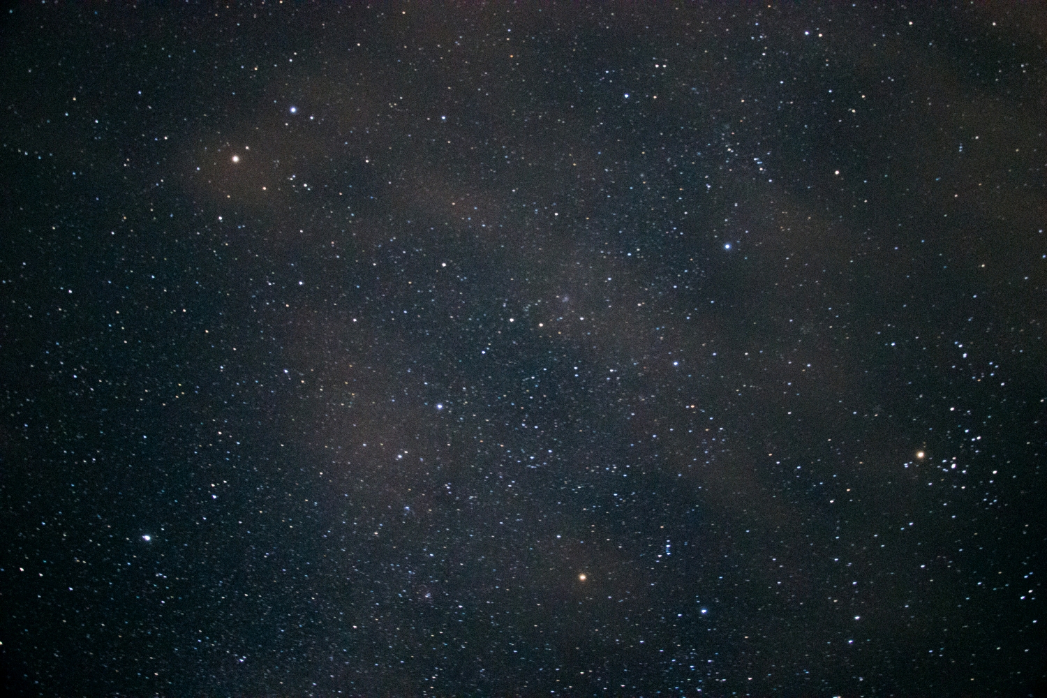 在南方光污染较少的地方拍的星空照(超美可当壁纸)