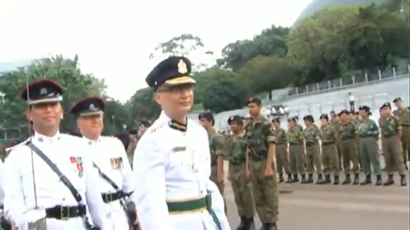 香港海关关长检阅少年基督军制服团体