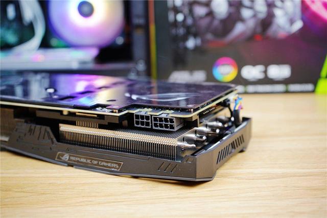 挑战极限释放全部潜能华硕rogrtx2060so8g显卡分享