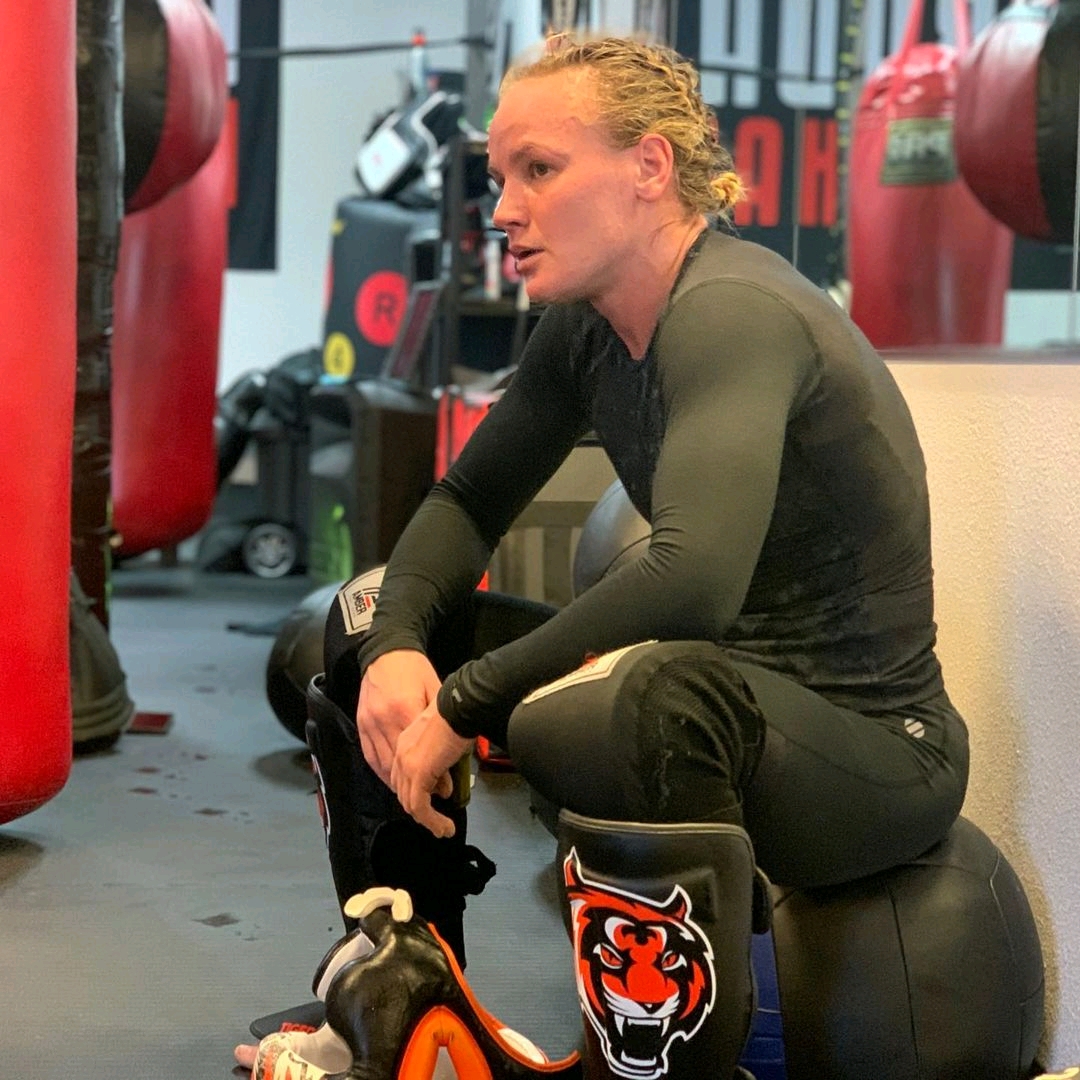 ufc女子蝇量级冠军子弹瓦伦蒂娜舍甫琴科ins照片自取第二弹