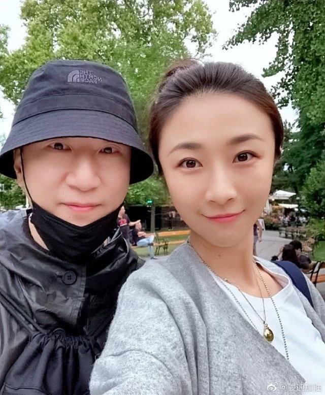 孙红雷生日老婆深夜晒照庆生孙红雷大抢镜生活真好