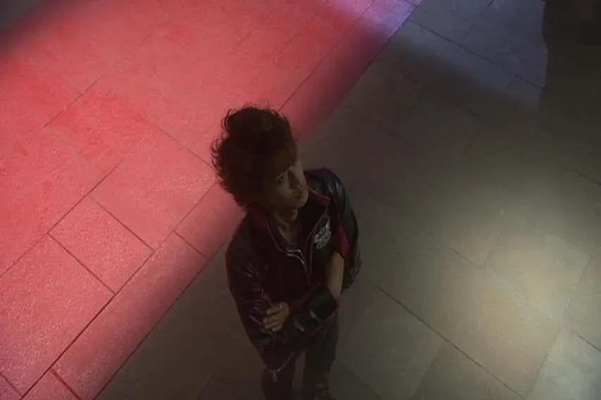 汇总小明哥的几次回归,得罪发型师的男人开始自备发型
