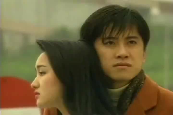 老掉牙的情歌《心雨》,原唱并不是毛宁和杨钰莹,却为何唱红了?