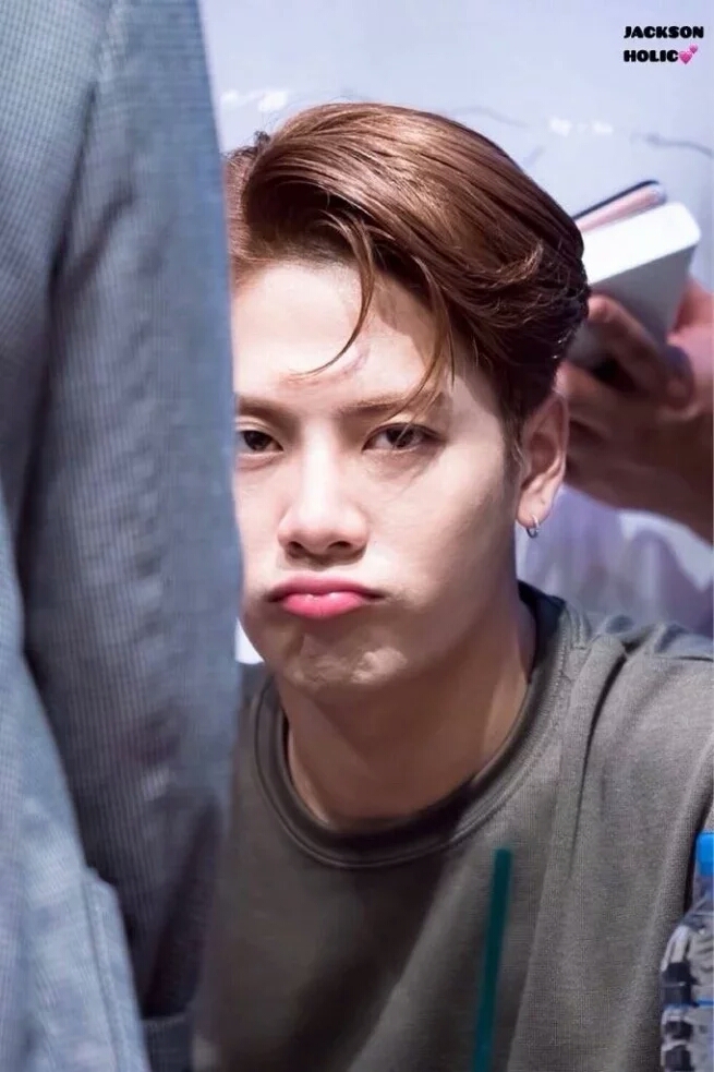 当与王嘉尔闹别扭时 王嘉尔(got7)