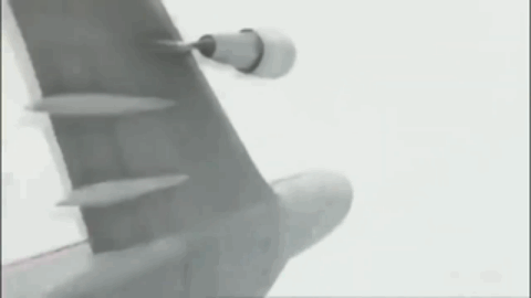 空中浩劫画面:陷入俯冲的ci006