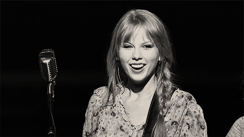 《reputation》1,216,000 (1,238,000) 专辑大概是taylor一向亮眼的