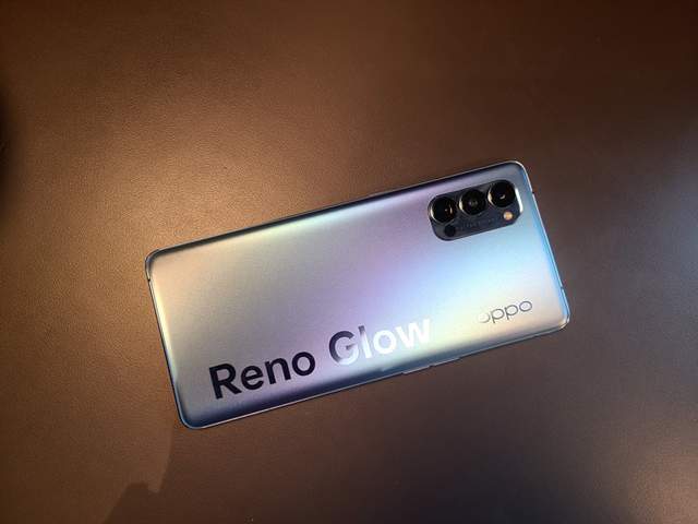 opporeno4pro晶钻工艺外观展现轻薄之美