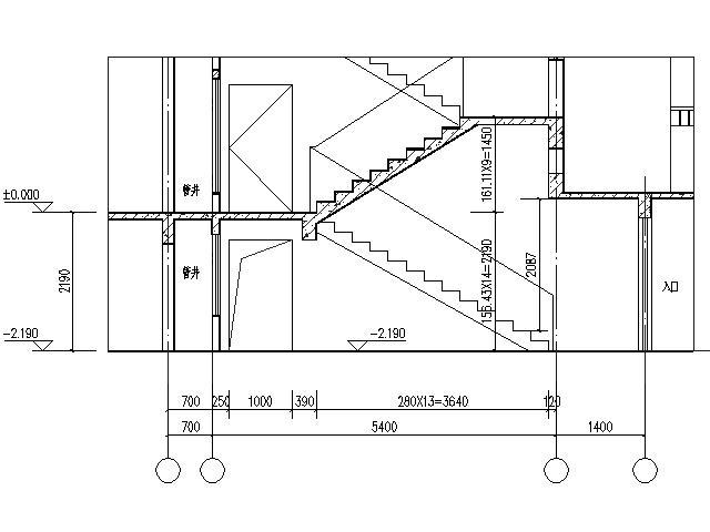 由此得到楼梯间底层和一层的平面图,以及一层的剖面图,如图示: 而没