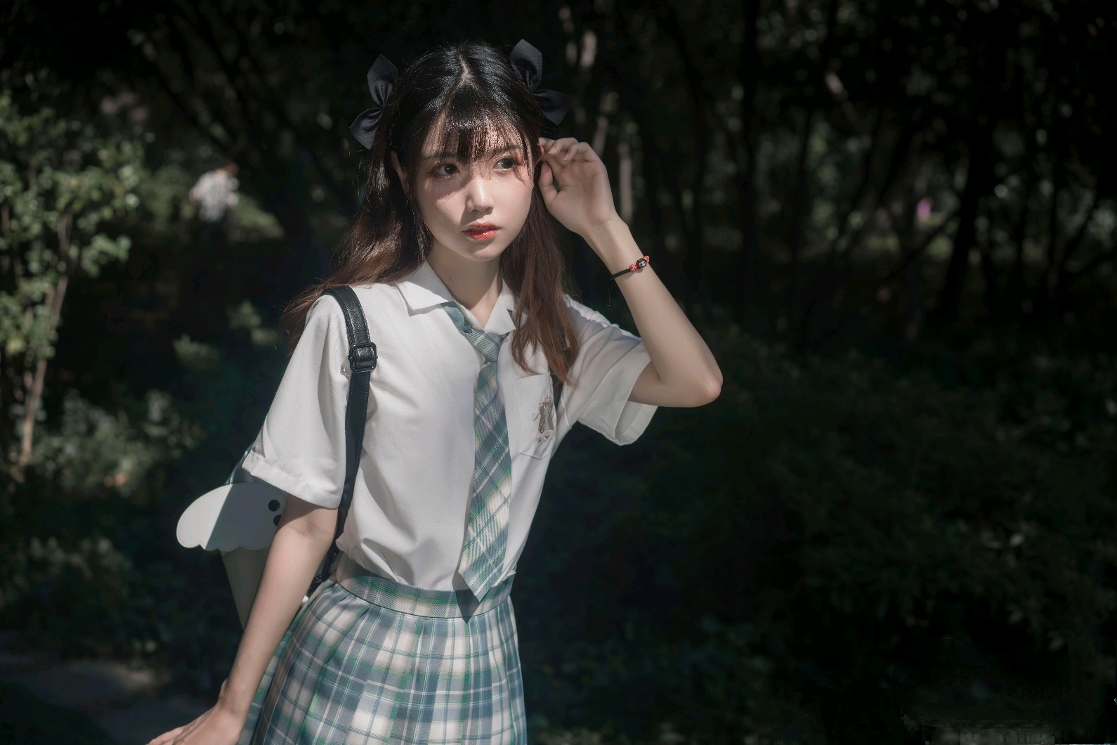 jk制服|公园里的小姐姐