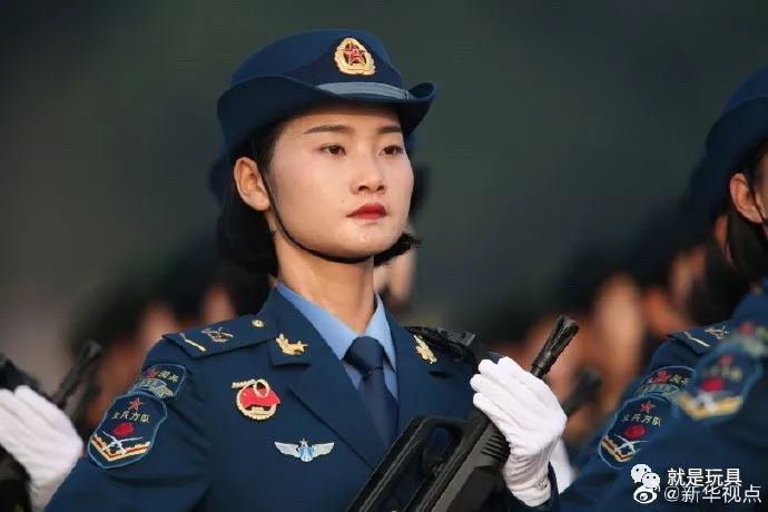 最美巾帼70周年海陆空三军仪仗队女兵12寸人偶
