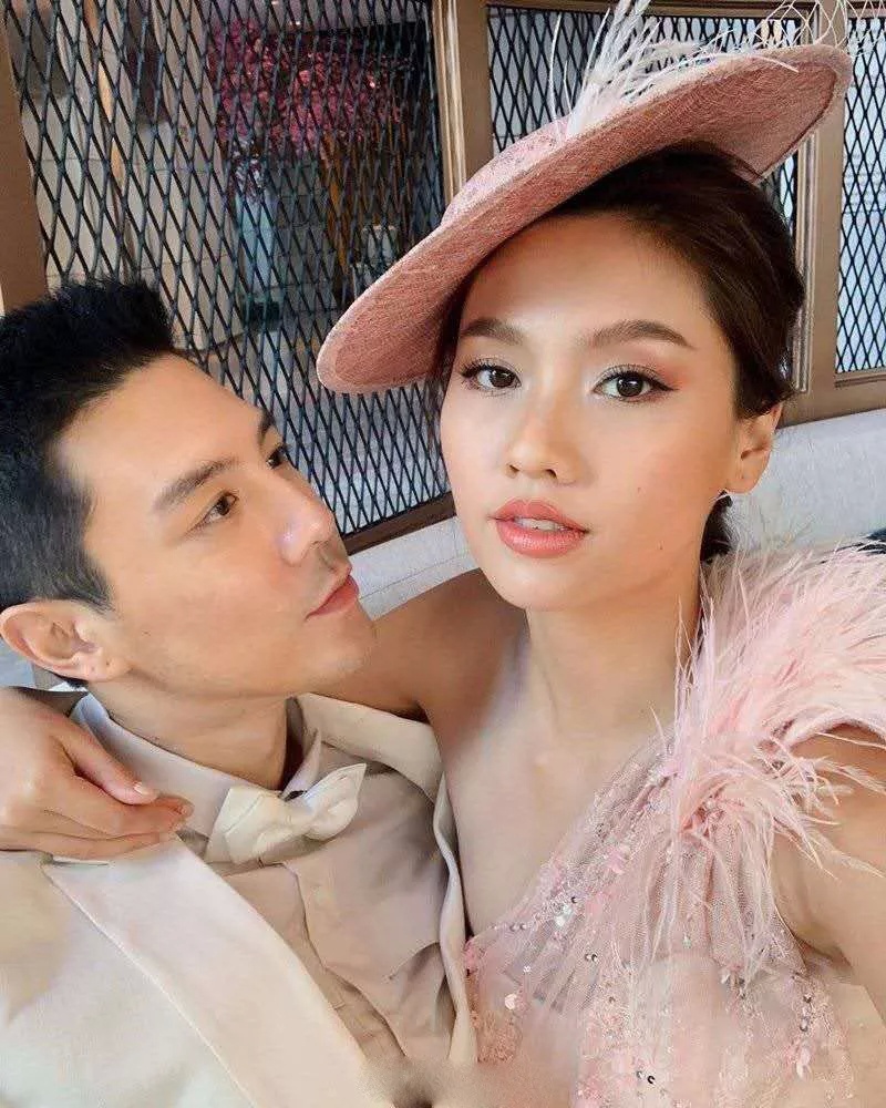 第一则:去年,dome"神帅"和圈外女友metal求婚以后,结婚这事就提上了