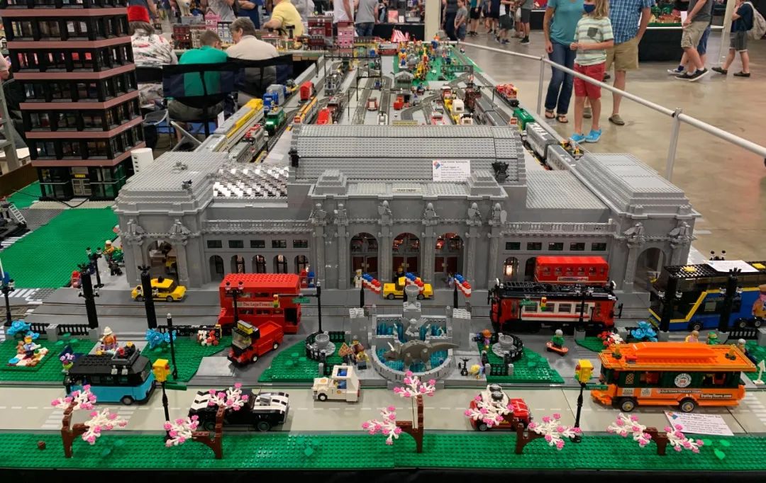 酷玩潮带你看美国最大乐高展会brickfair2021
