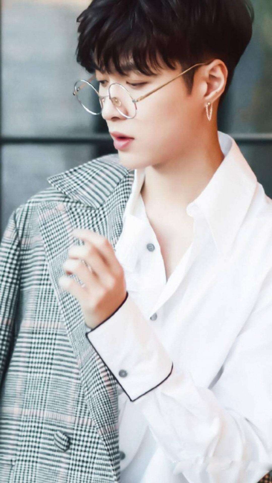 [张艺兴 x 兴迷] 长发飘飘未及腰 (三十九)