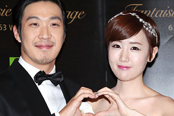 河东勋老婆金高恩怀第三胎 祝福
