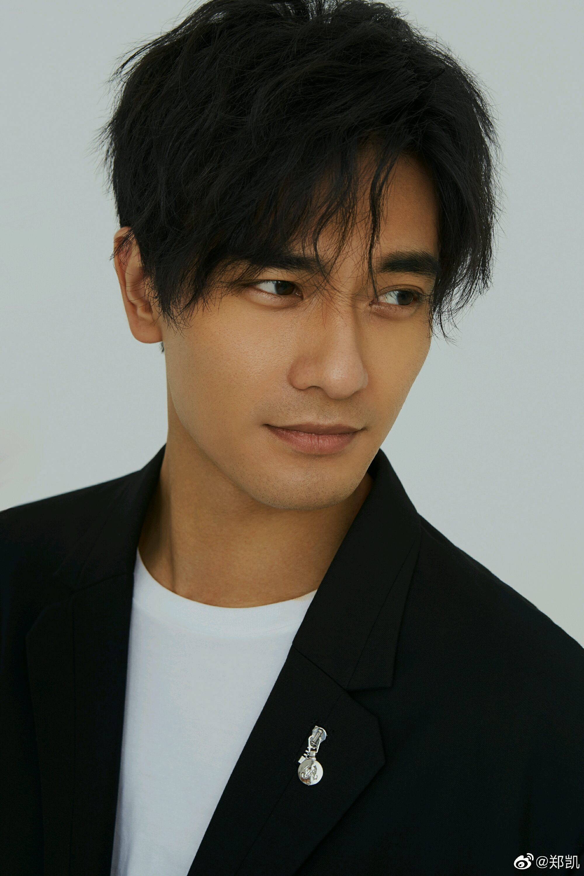 这么帅的男演员为什么一直以来都不温不火呢?