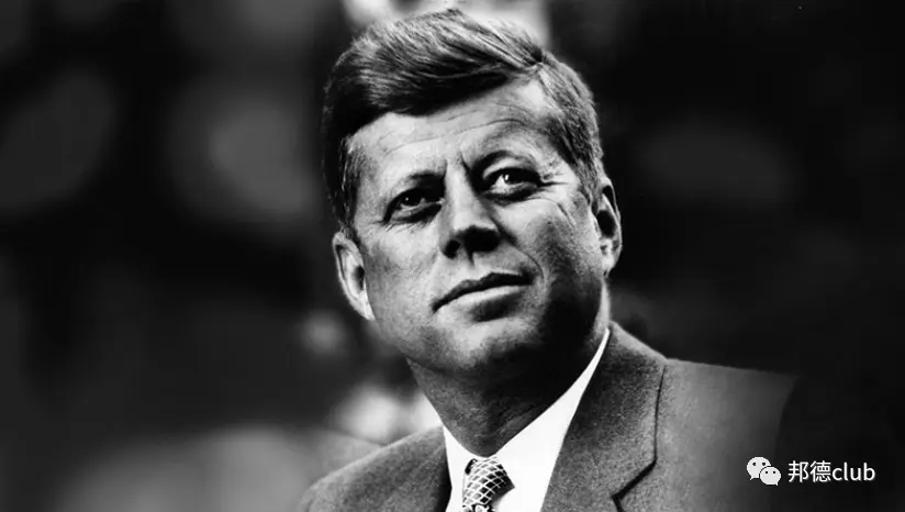 史上 之前 只有一位 天主教 总统：就是 大名鼎鼎的 约翰·肯尼迪 john kennedy