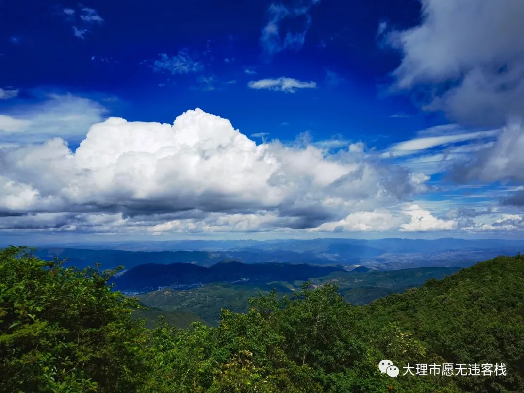 大理弥渡太极顶