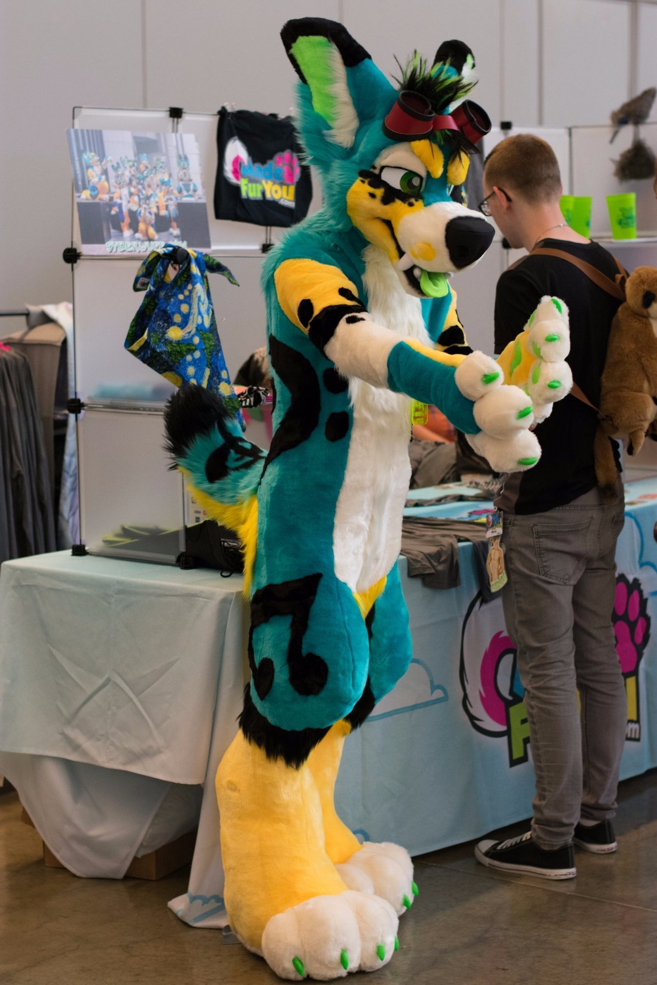 兽装 美系 fursuit furry -- -- --           分享到: 投诉或建议