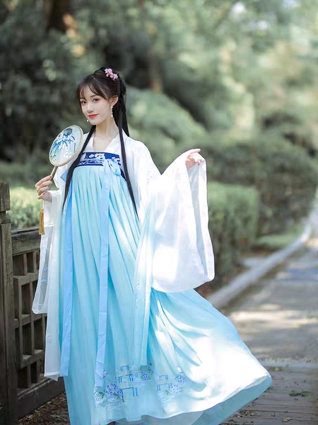 古装汉服轻巧穿搭女生,古装汉服女装图片