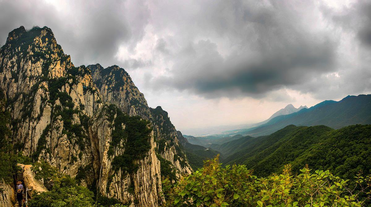 来到河南,怎能不到登封,来到登封怎能不到嵩山!