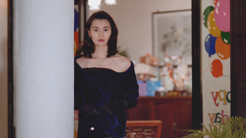 王祖贤叶倩文演绎90年代经典复古港风穿搭